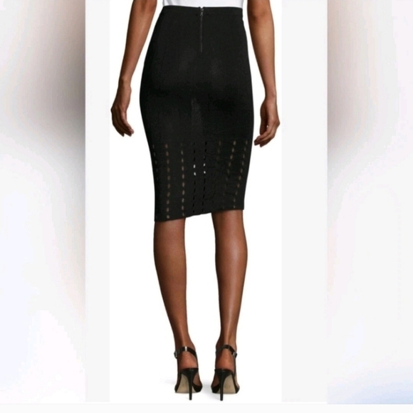 + Olivia Melanie Pointelle Pencil Skirt in size SMALL - Picture 2 of 6